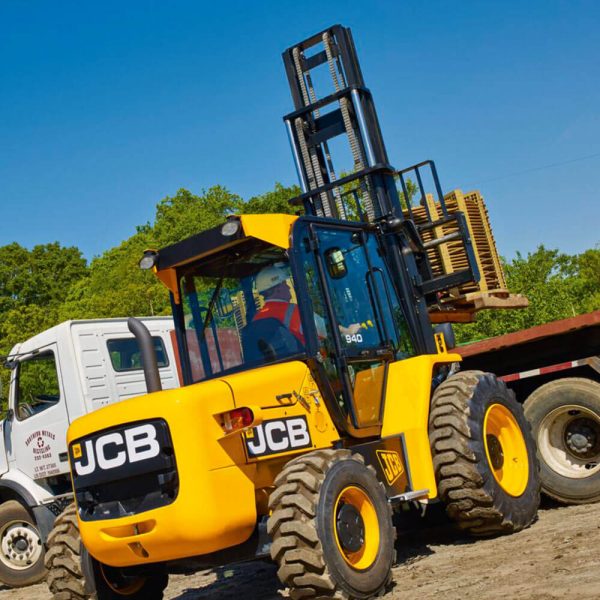 Montacargas todo terreno JCB 940